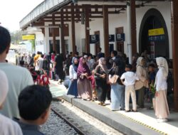 Angleb Belum Usai, KAI Divre II Sumbar Sudah Layani Lebih dari 100 Ribu Penumpang