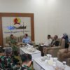 KASDAM XX/TUANKU IMAM BONJOL TERIMA KUNJUNGAN SILATURAHMI ANGGOTA DPD RI H. IRMAN GUSMAN, S.E., M.B.A., DI MAKODAM